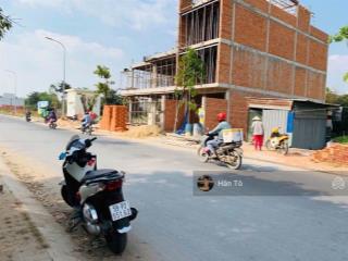 Hàng ngộp giá tốt 2 lô liền kề 90m chỉ 2,3 tỷ | ngay nguyễn cửu phú, gần làng đại học vin !
