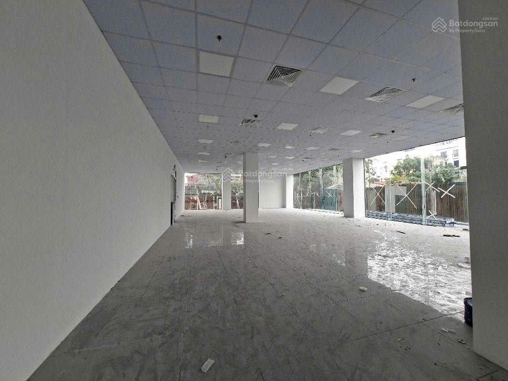 Hiếm tòa nhà dịch vụ đa năng mặt phố lô góc 4 thoáng tổng dt 3148m2, giá đầu tư, sổ chính chủ