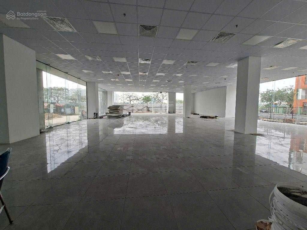 Hiếm tòa nhà dịch vụ đa năng mặt phố lô góc 4 thoáng tổng dt 3148m2, giá đầu tư, sổ chính chủ