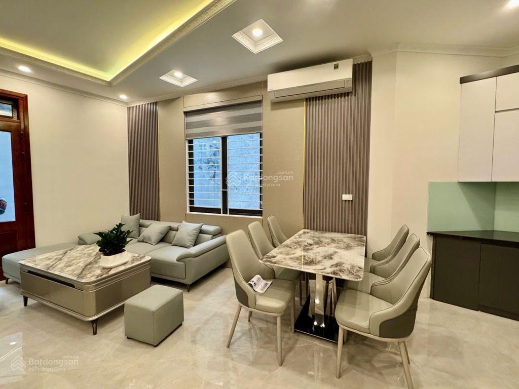 Hàng hiếm việt hưng căn góc thoáng sáng 48m 5 tầng thang máy,