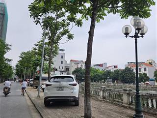 Hiếm có khó tìm đất lõi bồ đề ngõ thông hồng tiến mặt tiền rộng ,