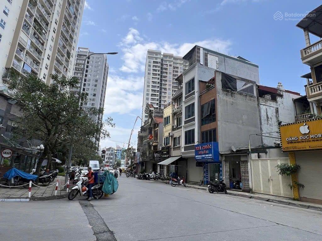 Mặt phố nguyễn văn cừ giảm sốc 2 tỷ kinh doanh đỉnh 97m2. giá nhỉnh 22 tỷ