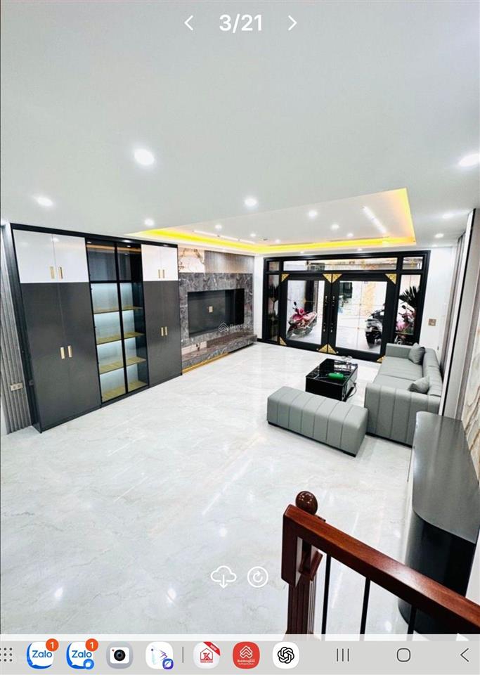 Bồ đề  75m  7 tầng thang máy  gara ô tô  giảm 2,5 tỷ chỉ còn 18 tỷ