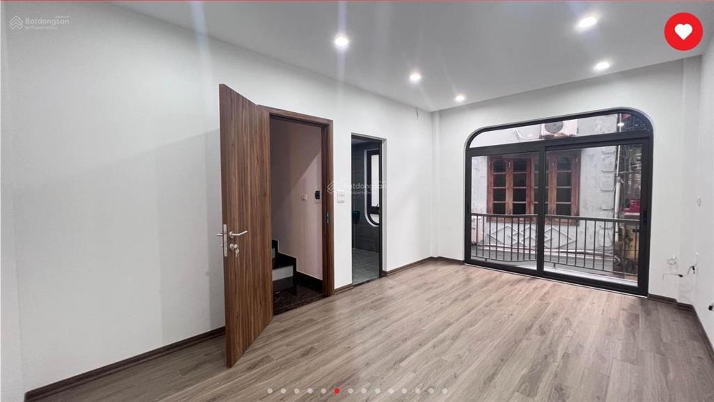 Hàng hiếm có, nhà mới tinh, ô tô nhỏ đỗ cửa, chỉ 8,4 tỷ