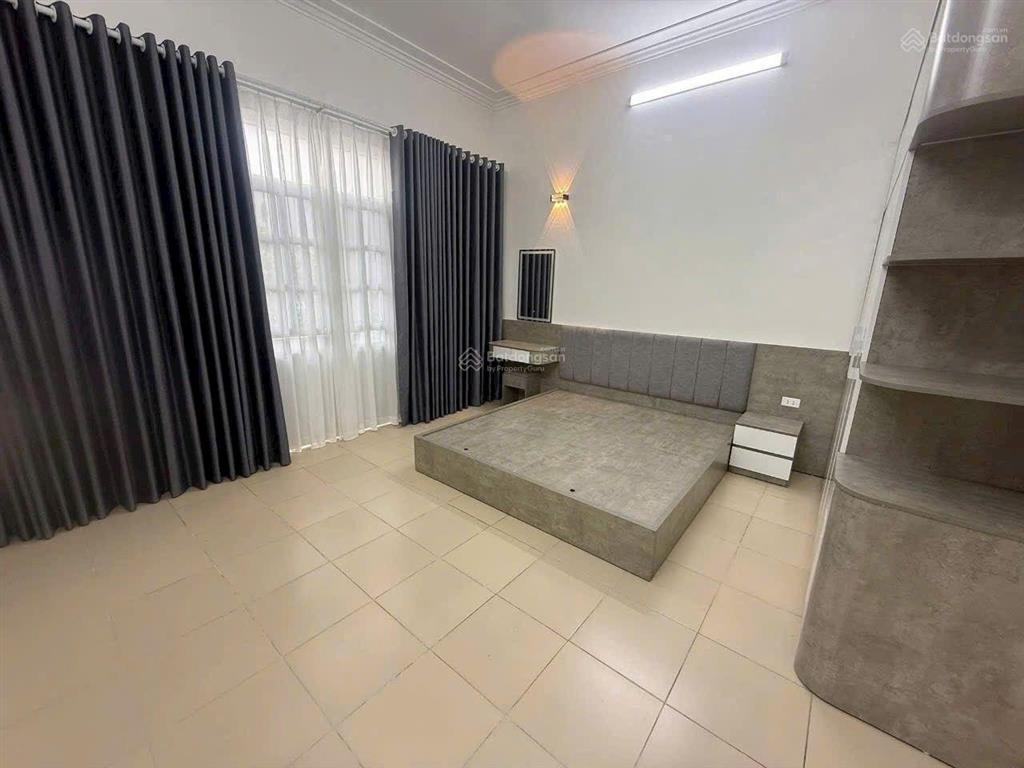 Việt hưng tái định cư, cách 2 nhà ta ngõ thông ô tô, 5 tầng, full nội thất, giá đầu tư,