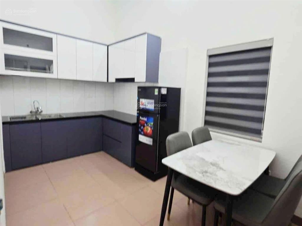 Việt hưng tái định cư, cách 2 nhà ta ngõ thông ô tô, 5 tầng, full nội thất, giá đầu tư,