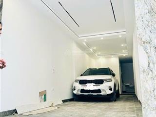 Bán nhà bồ đề 51m², 7 tầng thang máy ô tô tránh, dòng tiền chỉ 15,7 tỷ