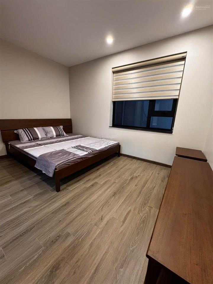Bán nhà việt hưng dt 70m² 4 tầng ngõ thông nhỉnh 10 tỷ