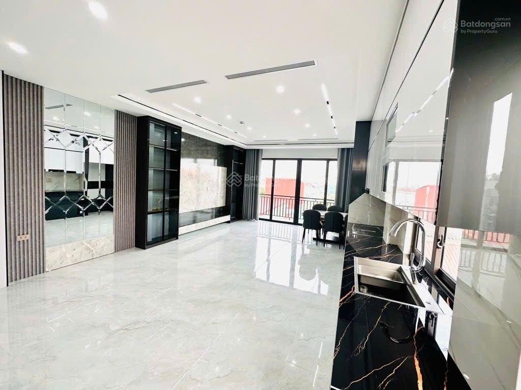 Ngọc lâm 75m² 7 tầng thang máy 2 thoáng kinh doanh dòng tiền cực đỉnh
