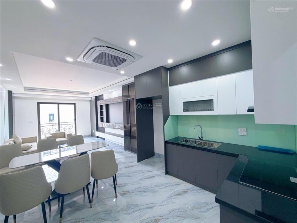 Hàng xóm aeon long biên ngõ thông ô tô 55m, 7 tầng duplex 14,5 tỷ.