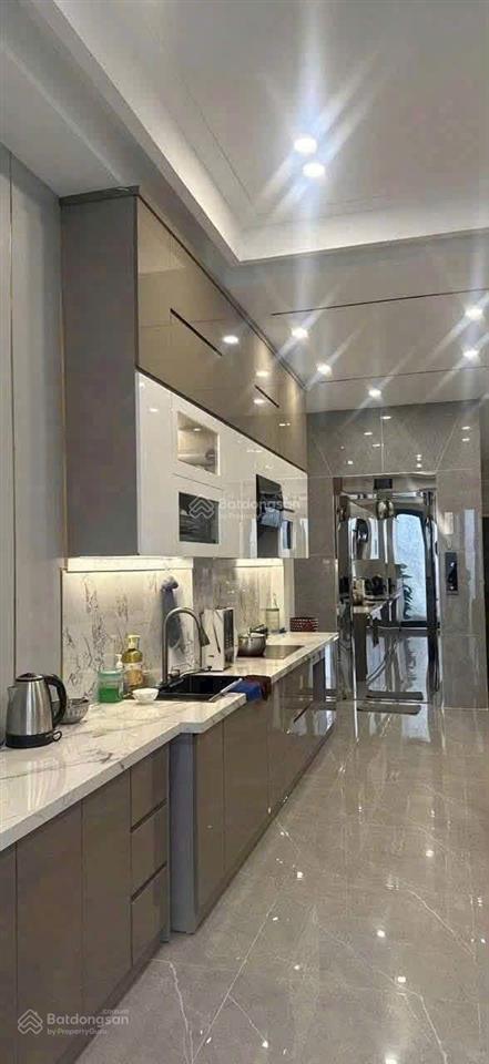 Đặng bđs cho thuê nguyên căn phố hồng tiến 25 triệu/tháng 55m 6 tầng thang máy full