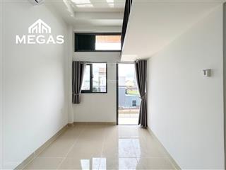Duplex ban công ngay ngã tư thủ đức  coopmart lê văn việt
