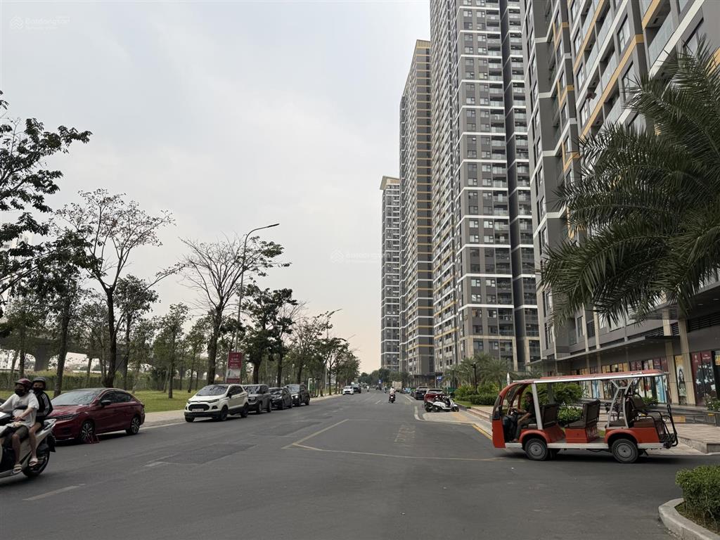 Cdt vinhomes giảm giá tới 50% shophouse khối đế vinhomes grand park, 12,99tỷ, 102,8m2, sẵn hđ thuê