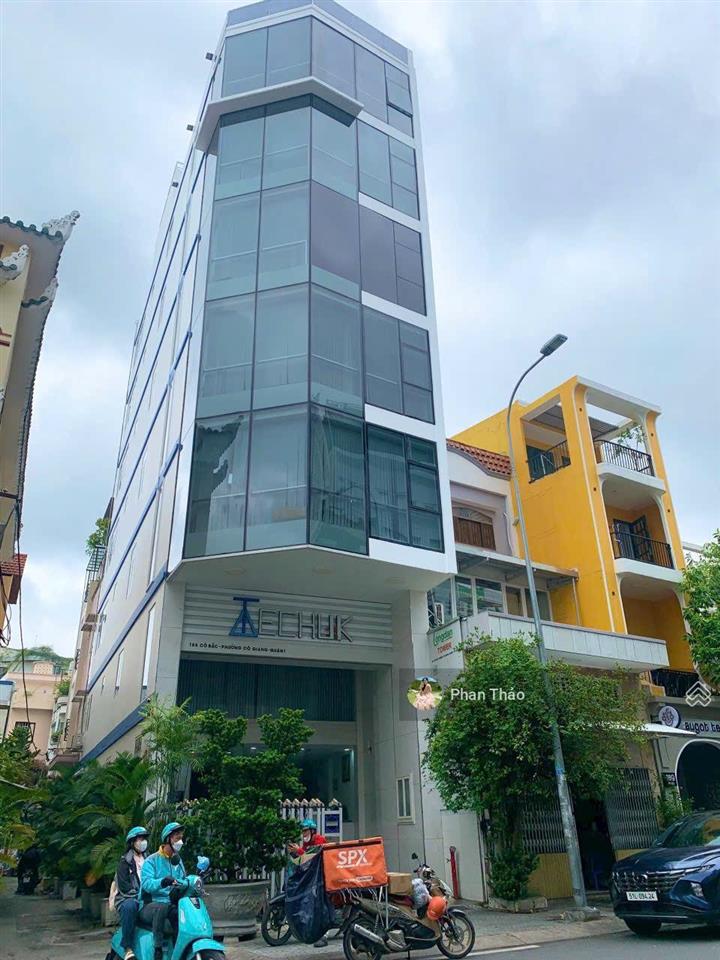 Dòng tiền tốt 320 triệutuyến đường trục chính trường chinhâu cơ10x30mhầm 9 tầnggiá 90 tỷ