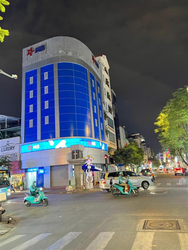 Siêu phẩm! vị trí siêu đắt địa trung tâm nhất quận 3  lê văn sỹ 25x16m giá 170 tỷ hđt 400 triệu