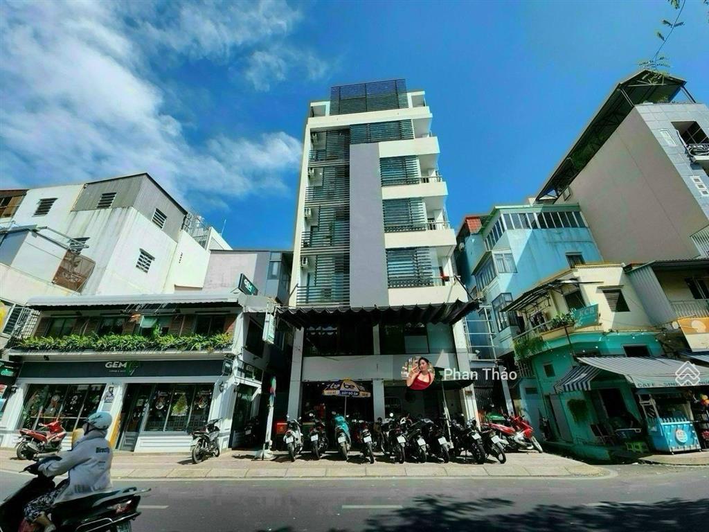 Khuôn đất vàng giáp ranh quận 1 ngay phạm ngọc thạchhai bà trưng 7x22m hầm 7 tầnggiá 60 tỷ