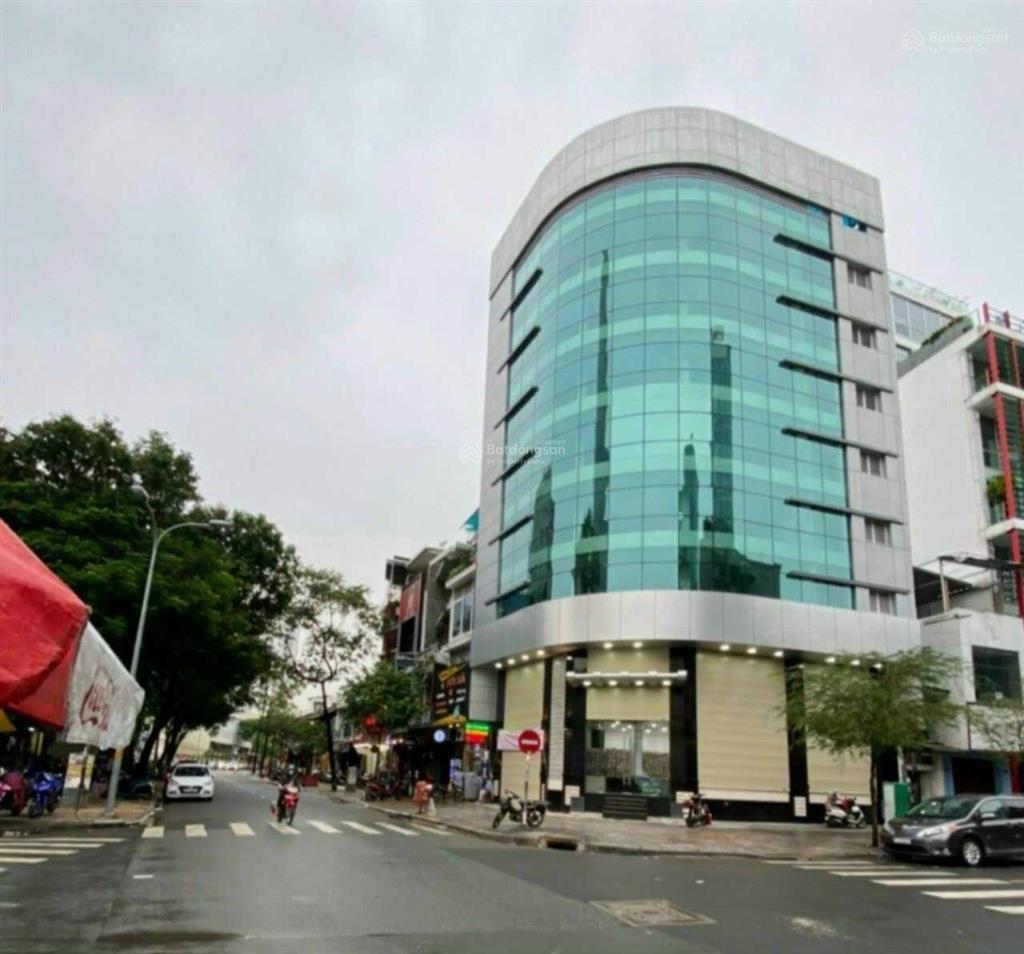 Tòa building mt lê quang địnhnguyễn văn đậunh 20x30mhđt 600trhầm 10 lầuhầm 10 tầnggiá 150 tỷ