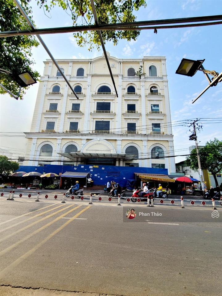 Siêu phẩm gà đẻ trứng vàng toà chdv cao cấp mặt tiền ngay hai bà trưng14x25mhầm 7 tầnggiá 170 tỷ