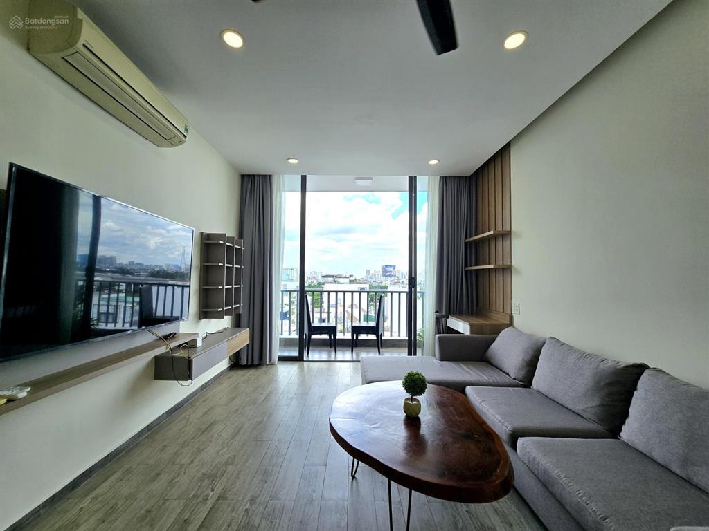 Cho thuê chdv 2 phòng ngủ tại thảo điền, q2, hcm  đang trống vào ở liền
