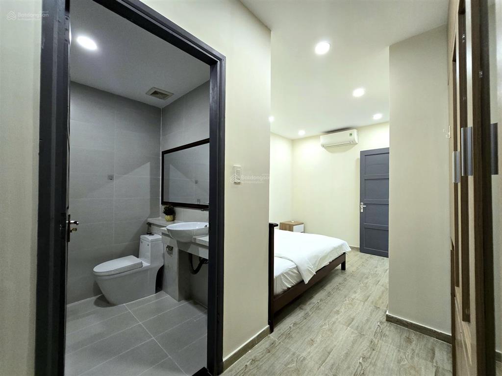 Cho thuê chdv 2 phòng ngủ tại thảo điền, q2, hcm  đang trống vào ở liền