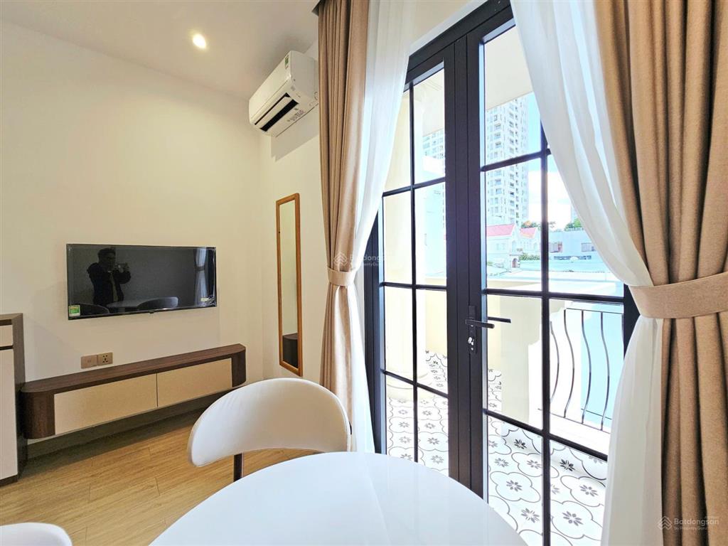 Cho thuê căn hộ 1 phòng ngủ tại thảo điền  quận 2 go villa. cho phép nuôi thú cưng. gần ga mrt