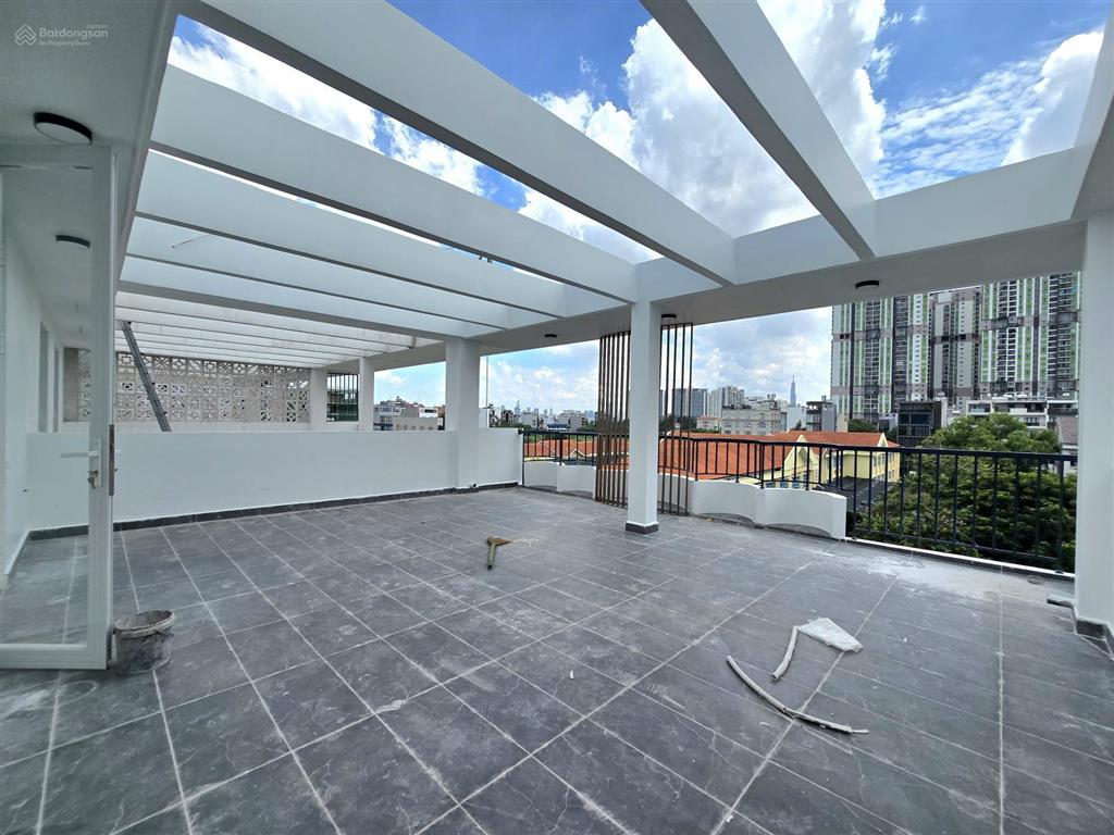 Chính chủ khai trương căn penthouse 2pn, 1wc tại 42 đường phan bá vành, 100m2, ban công