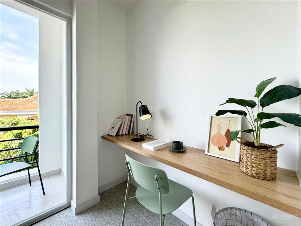 Studio gần metro thảo điền  full nội thất ban công tối giản