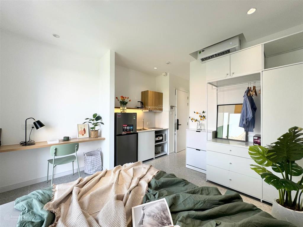Studio gần metro thảo điền  full nội thất ban công tối giản