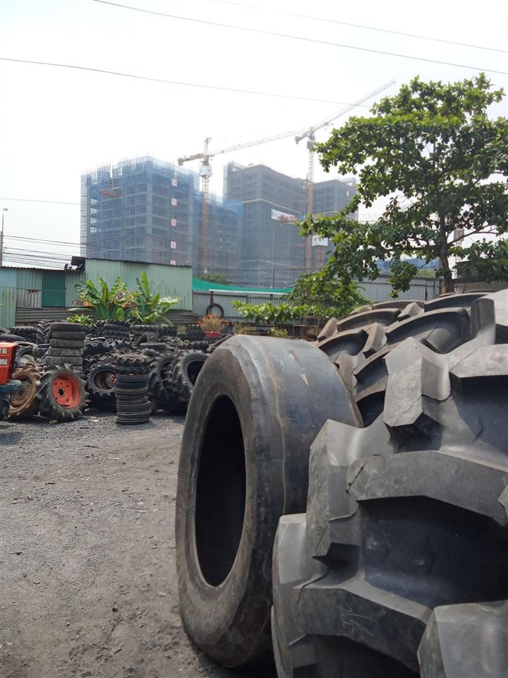 Cần bán đất mặt tiền quốc lộ 1a mỹ yên long an củ.cách chợ bình chánh tp hcm chỉ 2km . dt. 40x50
