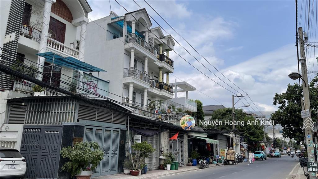 Đoạn đường đẹp ngay chợ hiệp bình toàn cho thuê văn phòng