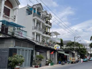 Đoạn đường đẹp ngay chợ hiệp bình toàn cho thuê văn phòng