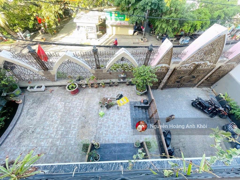 Siêu phẩm mặt tiền 18m vuông a4 trục nối thanh đa với phạm văn đồng