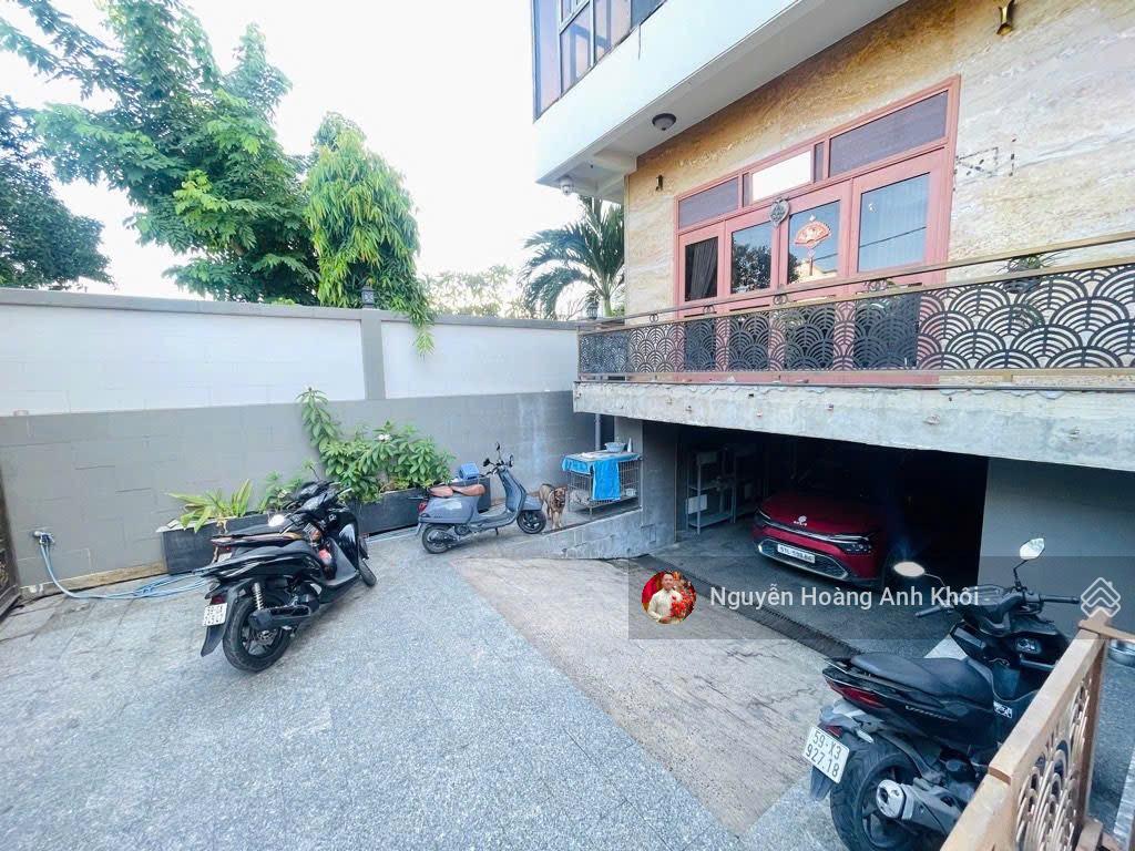 Siêu phẩm mặt tiền 18m vuông a4 trục nối thanh đa với phạm văn đồng