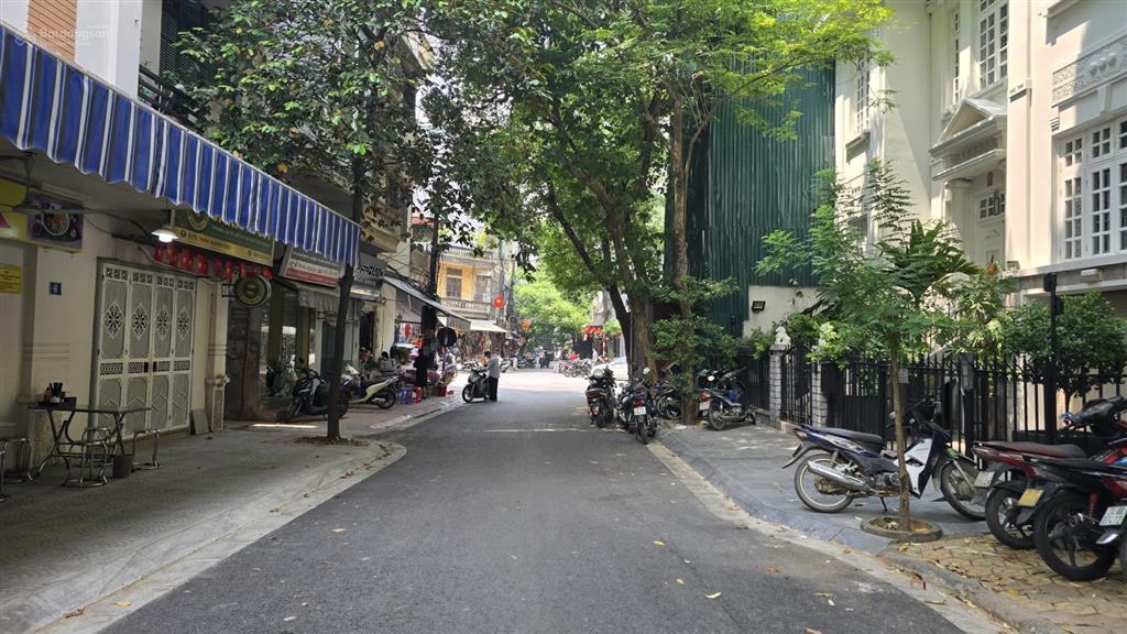 Bán nhà trần quang diệu, đống đa 50m2, 5t, ô tô đỗ cổng. 11,x tỷ.