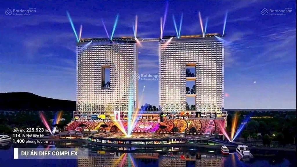 Sun galaxy complex  2 tòa căn hộ có khán đài 30.000 chỗ view pháo hoa diff