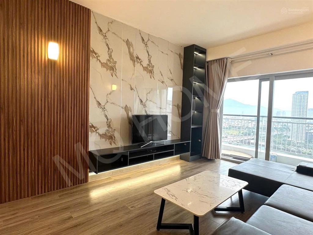 Cho thuê căn hộ cao cấp 108m2 cạnh cầu sông hàn view trực diện sông hàn chỉ 25tr/tháng  vào ở luôn