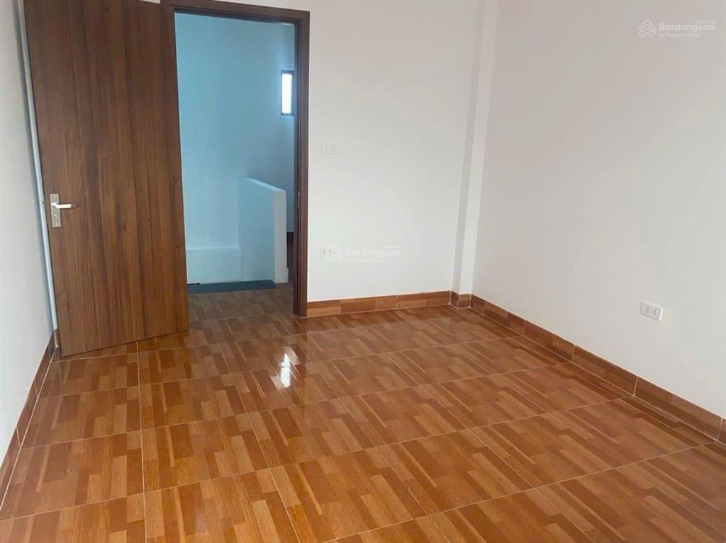 Bán nhà 4pn 4wc giá cực chất 10 tỷ, 35m2 ở tam trinh, hoàng mai, hà nội