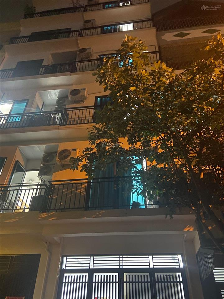 Siêu phẩm nhà, ba la hà đông, 50m2 7 tầng thang máy giá chỉ 14 tỷ