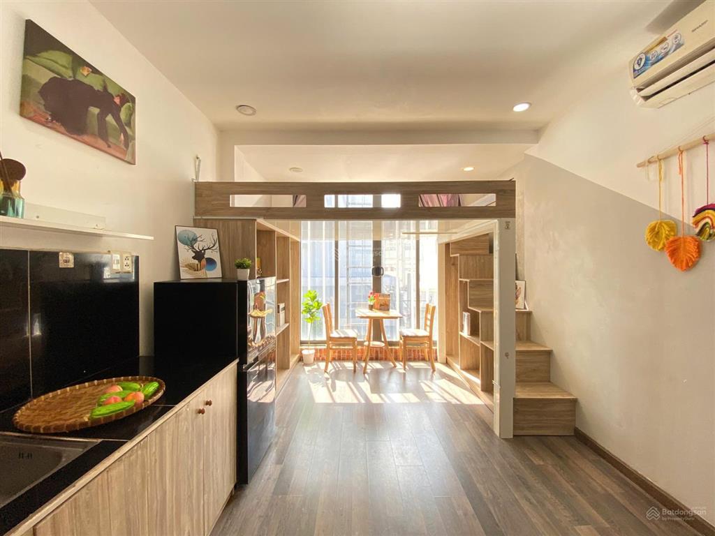 Cho thuê duplex rộng rãi, ban công, cửa sổ đón nắng phòng hiện đại ngay hoàng văn thụ