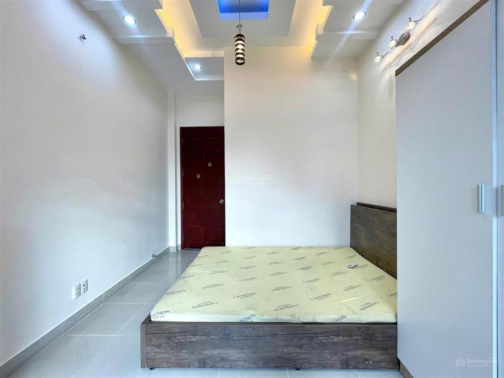 Thuê ngay căn hộ ban công máy giặt riệng  30m2 thoáng mát ngay chợ bà chiểu sát q1 an ninh cao