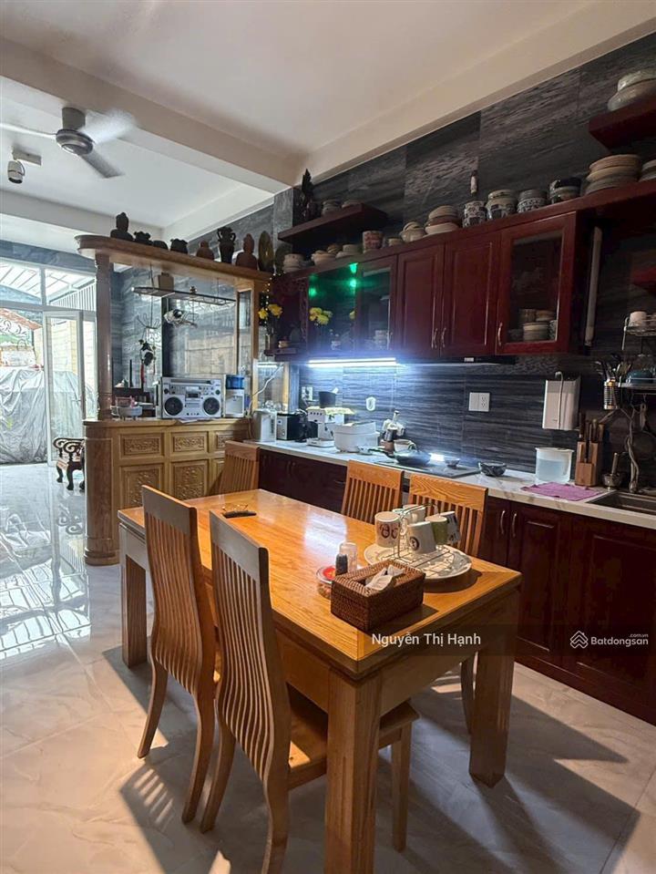 Bán nhà 2 tầng xây mới đường số 10, linh xuân, thủ đức  hẻm ô tô  giá 6 tỷ hơn