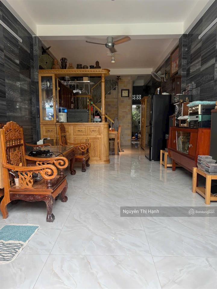 Bán nhà 2 tầng xây mới đường số 10, linh xuân, thủ đức  hẻm ô tô  giá 6 tỷ hơn
