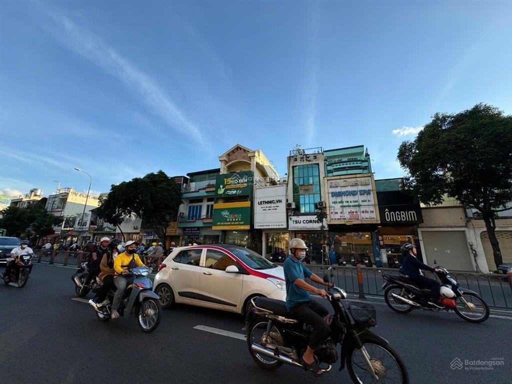 Bán nhà mặt tiền phan văn trị p5 3 lầu hđt 65tr/th, giá 29.5 tỷ gò vấp ngay emart