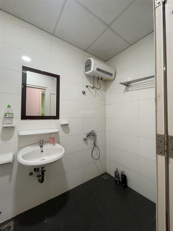 Giảm nhanh giá chỉ còn 3t380  70m2 gốc 2view