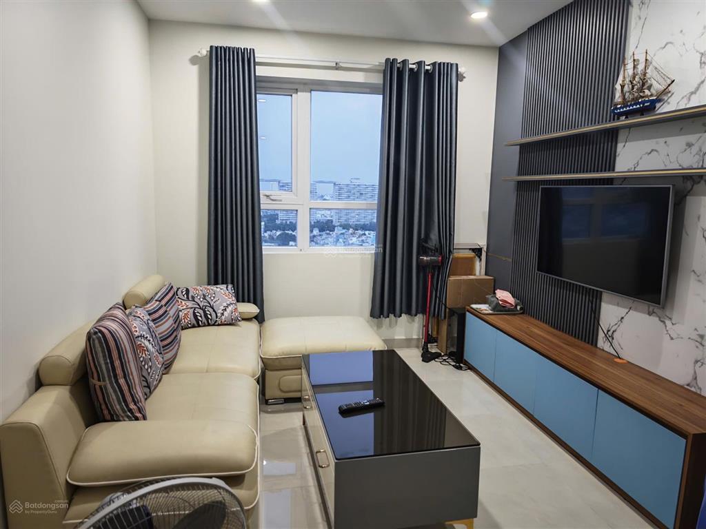 Full nội thấy view q1 79m2 2pn 2wc 4,5t