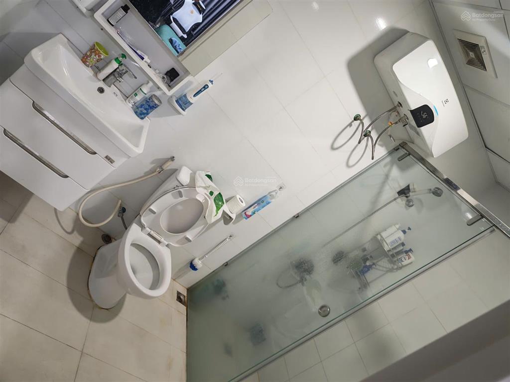 Căn hộ full nội thất  có sẵn hợp đồng thuê 14tr/tháng  dt 79m2