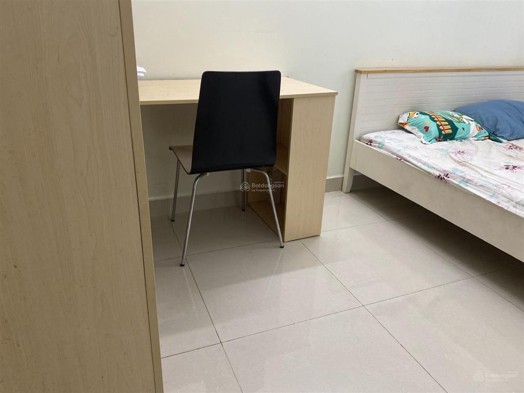 1 căn gốc 70m2 2ngủ 2wc sót lại 3t450