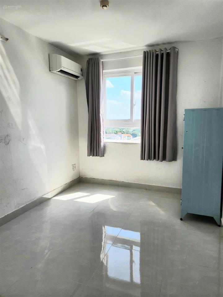 Hiếm hoy căn 3pn 2wc 92m2 4t650 tặng kèm nội thất