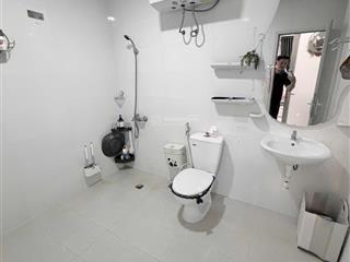 Còn sót lại 79m2 topaz elite 79m2 2pn 2wc 4,2t