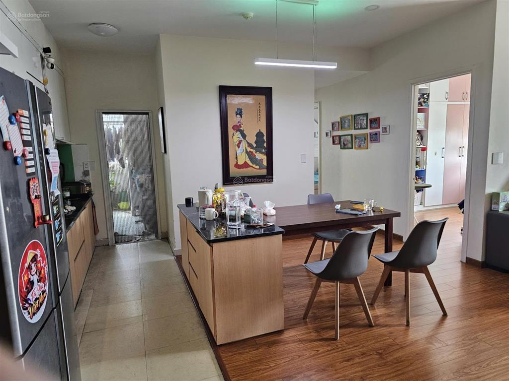 Topaz city 95m2 3pn 2wc gốc 2 view có nội thất